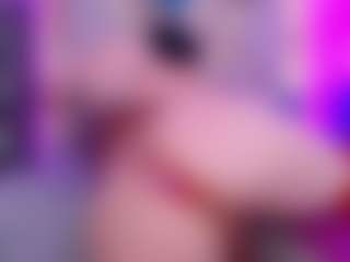 Live cam show with Ashleyparkerr - British on CamClone