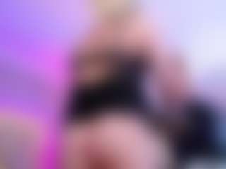 Live cam show with Ashleyparkerr - Spank on livesuperchat.net