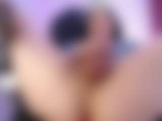 Live cam show with Ashleyparkerr - Teen (18+) on Dare Cams
