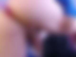 Live cam show with Ashleyparkerr - Average on Cam Slut