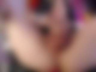 Live cam show with Ashleyparkerr - Tiny Tits on Camsoda
