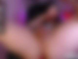 Live cam show with Ashleyparkerr - Brown Eyes on Camsoda