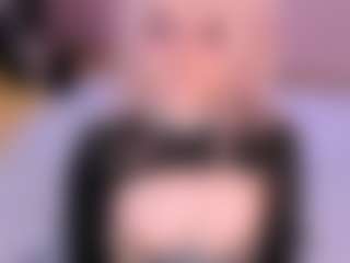 bizzynoar's Live Sex Cam Show