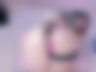 bizzynoar's Live Sex Cam Show