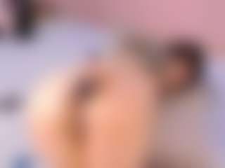bizzynoar's Live Sex Cam Show