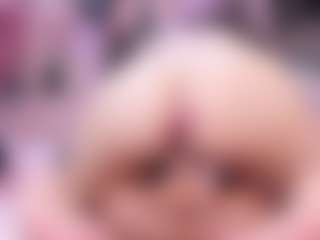 bizzynoar's Live Sex Cam Show