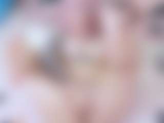 Live cam show with bizzynoar - Camel Toe on TeamSkeetLive