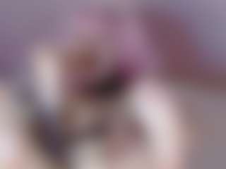 Live cam show with bizzynoar - Cowgirl on CamClone
