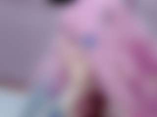 Live cam show with bizzynoar - Cute on xfollow cams