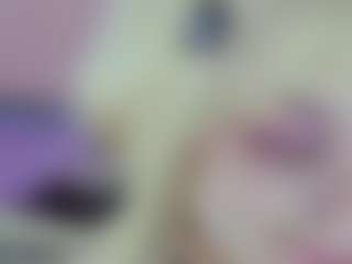 bizzynoar's Live Sex Cam Show