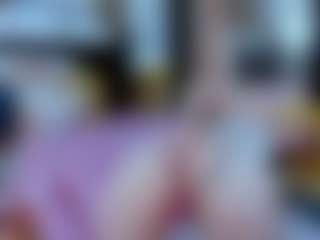 Show de cam en vivo con Cleodemon - Tease MILF en Camsoda