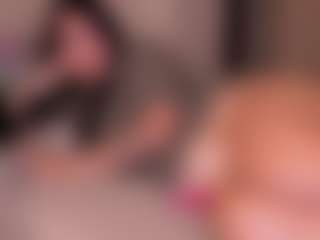 reyniri's Live Sex Cam Show