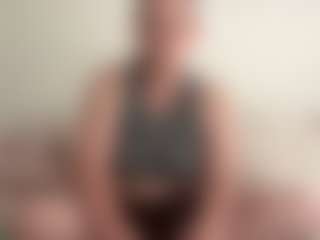 Live cam show with sarahinparadise - Gape on Cam Slut