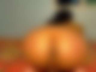 Live cam show with VictoriaXecret - Brown Eyes on Chatstar