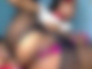 Live cam show with VictoriaXecret - Average on StripNow