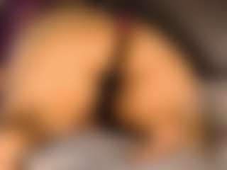Live cam show with JuicyTeacher - Thick on Gym Cam Girls