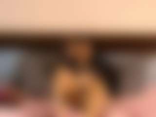 Live cam show with JuicyTeacher - Thick on AdultVida.com