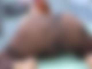 Live cam show with ScarlethNyx - Red Hair on friskycurves.com