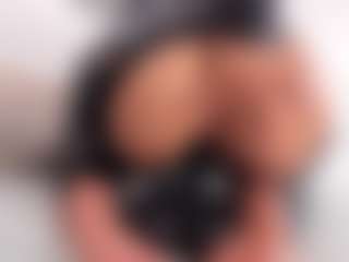 alanaablue's Live Sex Cam Show
