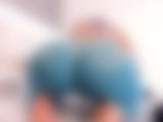 alanaablue's Live Sex Cam Show