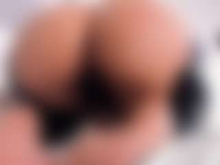 alanaablue's Live Sex Cam Show