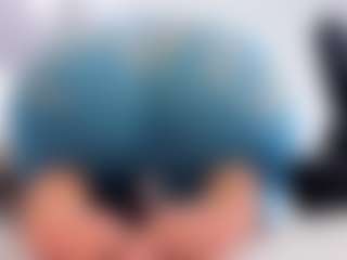 alanaablue's Live Sex Cam Show
