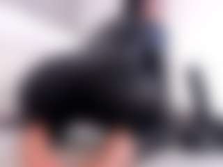 alanaablue's Live Sex Cam Show