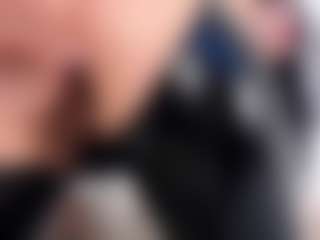 alanaablue's Live Sex Cam Show