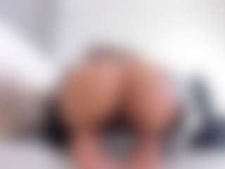 alanaablue's Live Sex Cam Show