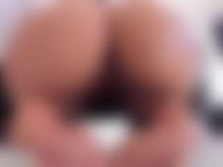alanaablue's Live Sex Cam Show