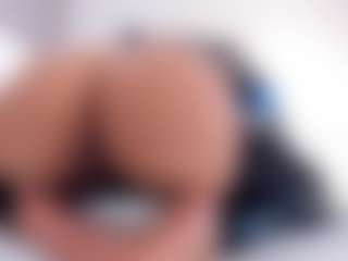 alanaablue's Live Sex Cam Show