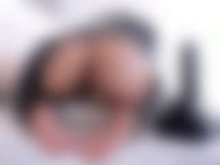alanaablue's Live Sex Cam Show