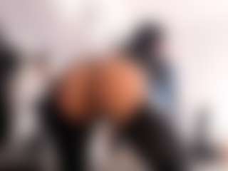 alanaablue's Live Sex Cam Show