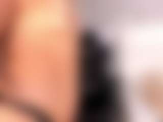 alanaablue's Live Sex Cam Show