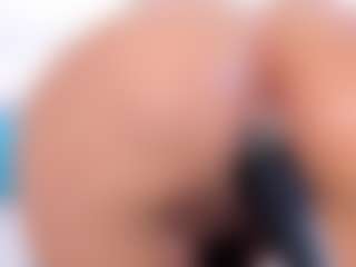alanaablue's Live Sex Cam Show