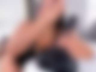 alanaablue's Live Sex Cam Show