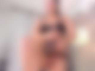 alanaablue's Live Sex Cam Show