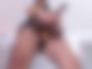 alanaablue's Live Sex Cam Show