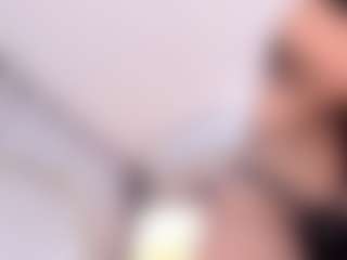 alanaablue's Live Sex Cam Show