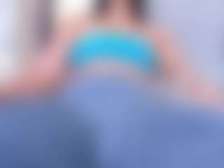 alanaablue's Live Sex Cam Show