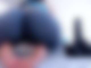 alanaablue's Live Sex Cam Show