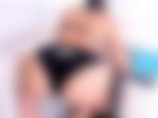 alanaablue's Live Sex Cam Show
