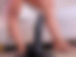 alanaablue's Live Sex Cam Show