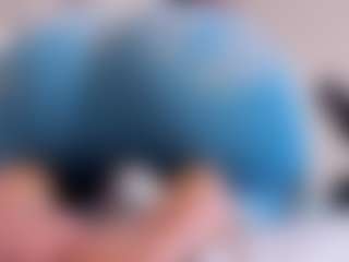 Live cam show with alanaablue - Bikini on Chatstar
