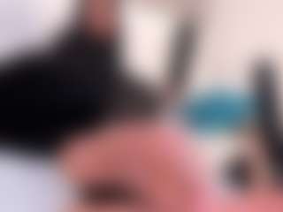 alanaablue's Live Sex Cam Show