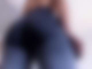 alanaablue's Live Sex Cam Show