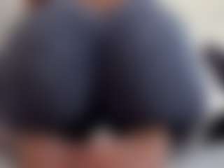 alanaablue's Live Sex Cam Show