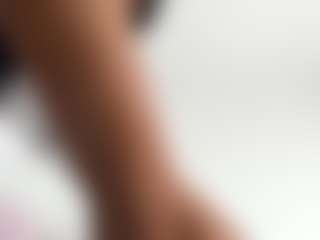 alanaablue's Live Sex Cam Show