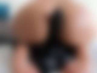 alanaablue's Live Sex Cam Show