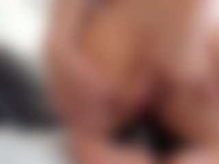alanaablue's Live Sex Cam Show
